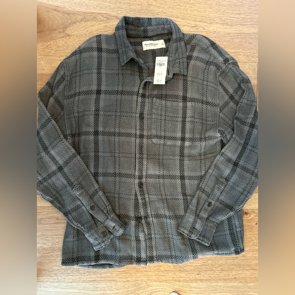 Abercrombie and fitch flannel, size large